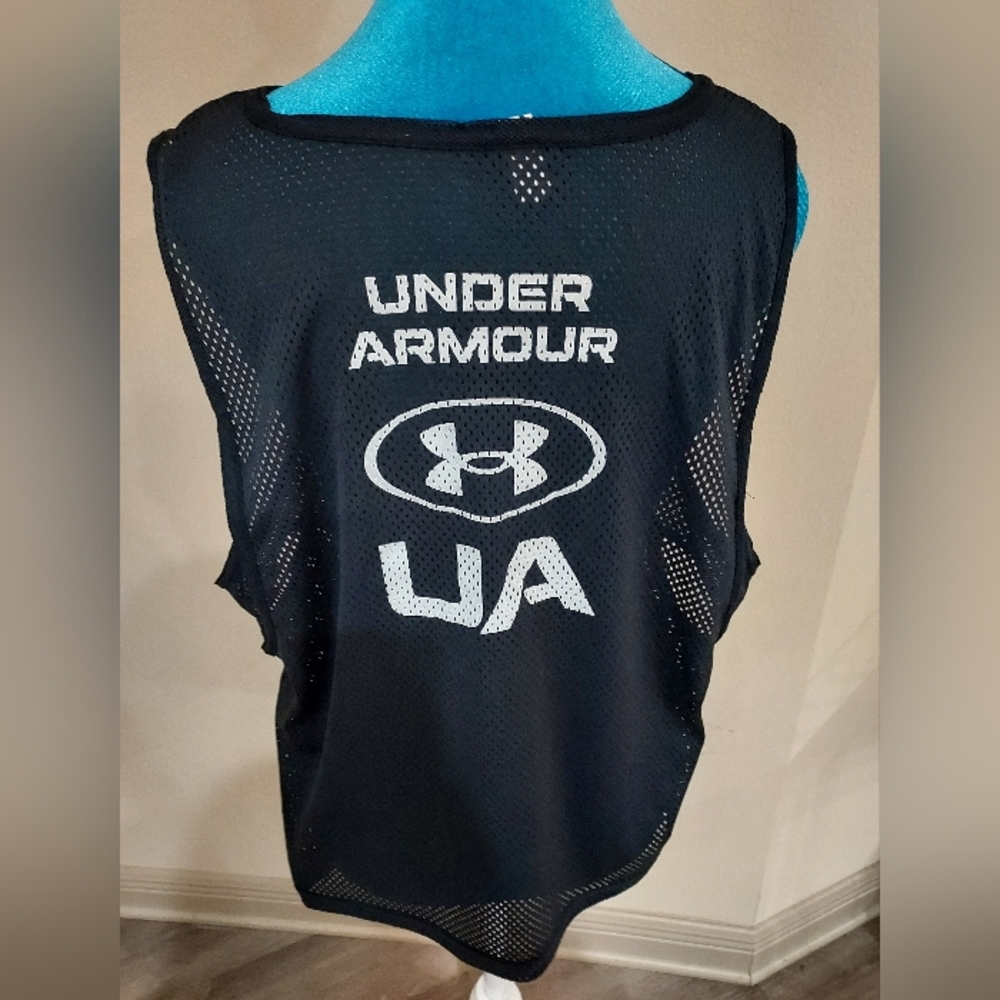 Under Armour tank